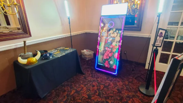 Mirror Photo Booth Professional Setup
